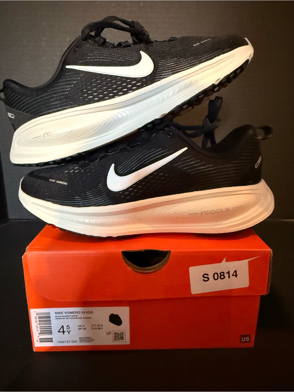 Nike Vomero 18 Running Shoes - size 4.5Y/6W